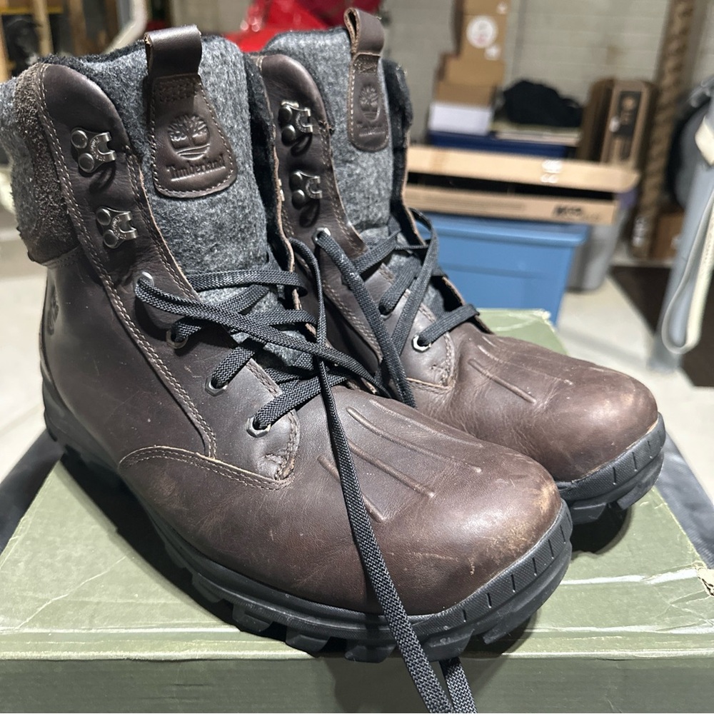TIMBERLAND CHILBERG MID TB0A186R Men’s Winter Boots Sized 13